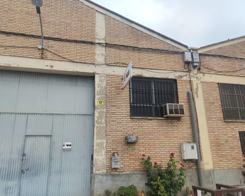 Nave industrial en Camino Cortijo