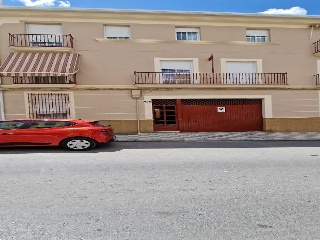 Piso, garaje y trastero en C/ General Alaminos, Lucena (Córdoba) 4