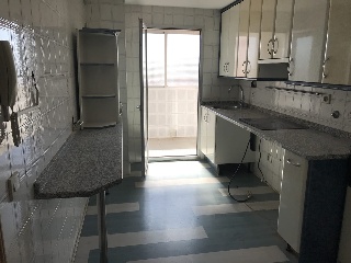 Piso en Av. los Rosales, Madrid 11