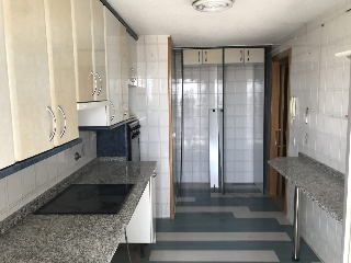 Piso en Av. los Rosales, Madrid 12