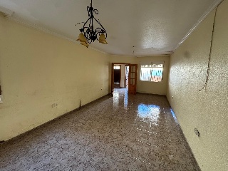 Casa adosada en C/ Zirconita 2