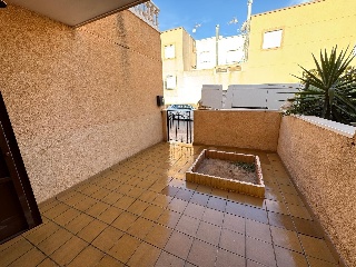 Casa adosada en C/ Zirconita 13