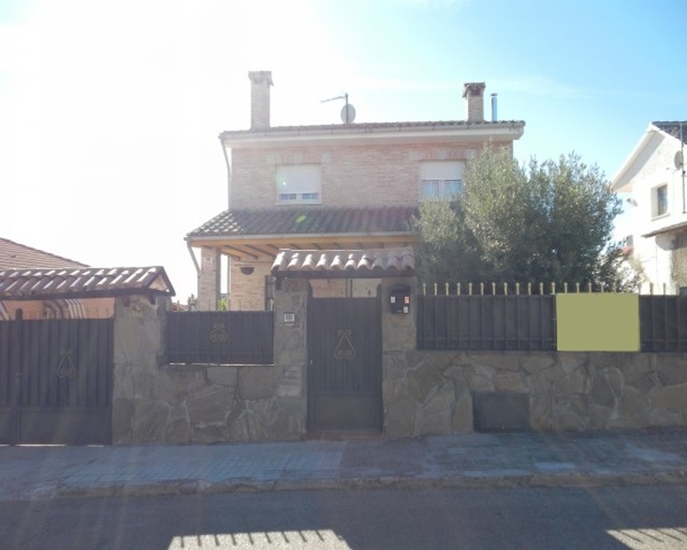 Chalet aislado en C/ San Sebastián