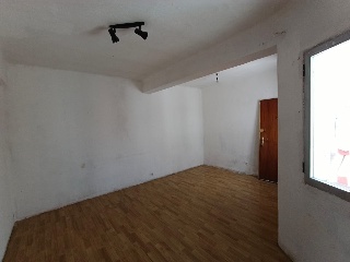 Piso en C/ Josue Lillo 5