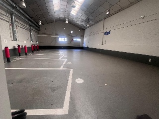 Nave industrial en Av Castilla 3