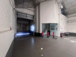 Nave industrial en Av Castilla 4