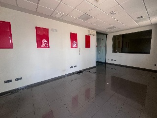 Nave industrial en Av Castilla 16