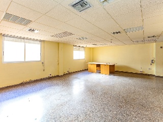 Oficina en Av El Vedat 12