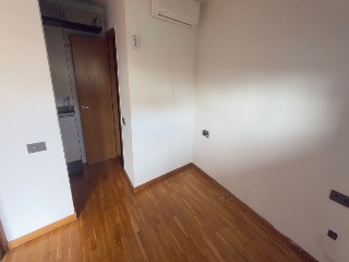 Piso en C/ Guillem de Muntanyans 6