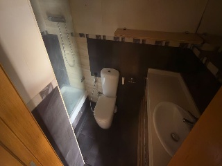 Piso en C/ Guillem de Muntanyans 7
