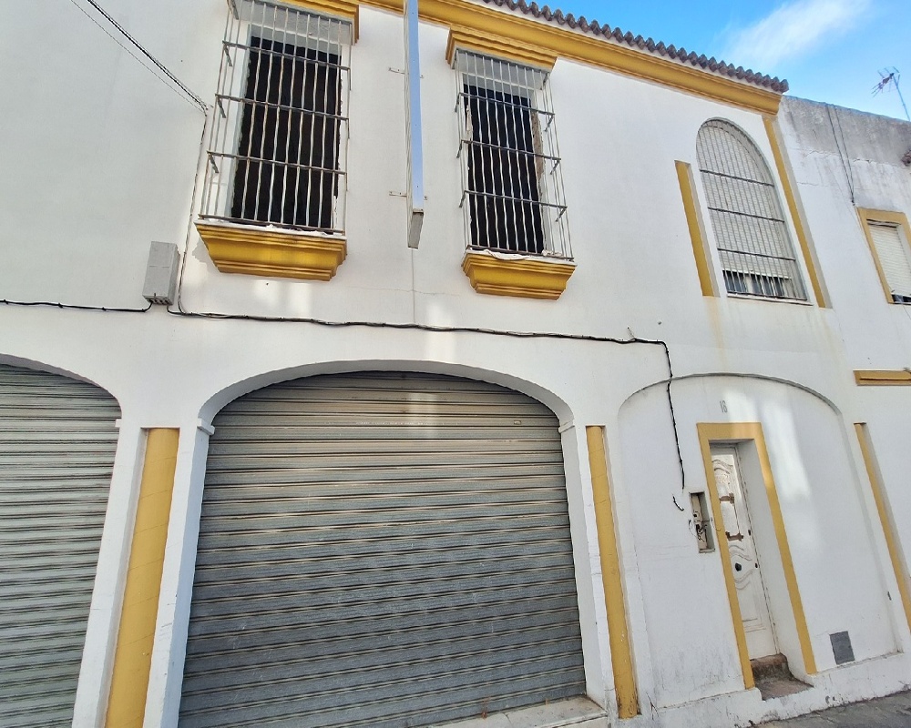 Edificio en C/ Alhóndiga, Arcos de la Frontera (Cádiz)