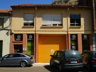 Unifamiliar en venta en Aguilar De Campoo de 321  m²