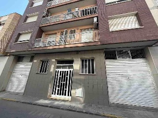 Pisos banco Amposta