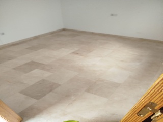 Piso en C/ Oceanía 6