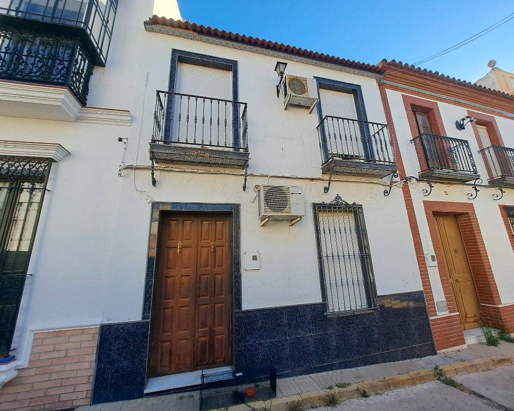Casa adosada en C/ Fernández Merchante