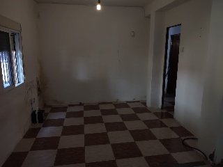Piso en C/ Esturión, Sevilla 5