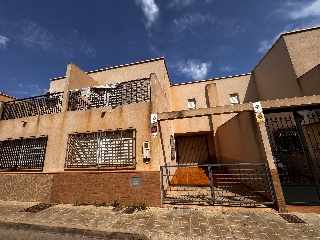 Casa adosada en C/ Ecija, Níjar (Almería) 1