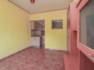 Estudio en Av Ferrocarril 4