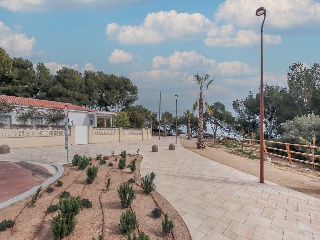 Estudio en Av Ferrocarril 17