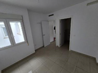 Piso con trastero en C/ Oscar Esplá 7