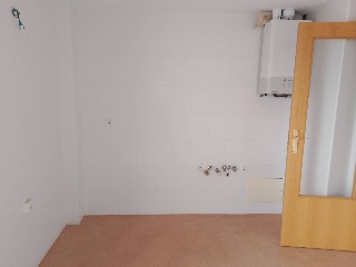 Piso con anejos en C/ Estación del Ferrocarril 4