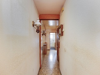 Casa adosada en C/ Josep María de Sagarra, Salt (Girona)  28