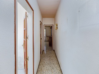 Casa adosada en C/ Josep María de Sagarra, Salt (Girona)  34
