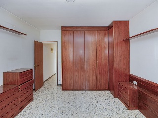 Casa adosada en C/ Josep María de Sagarra, Salt (Girona)  39
