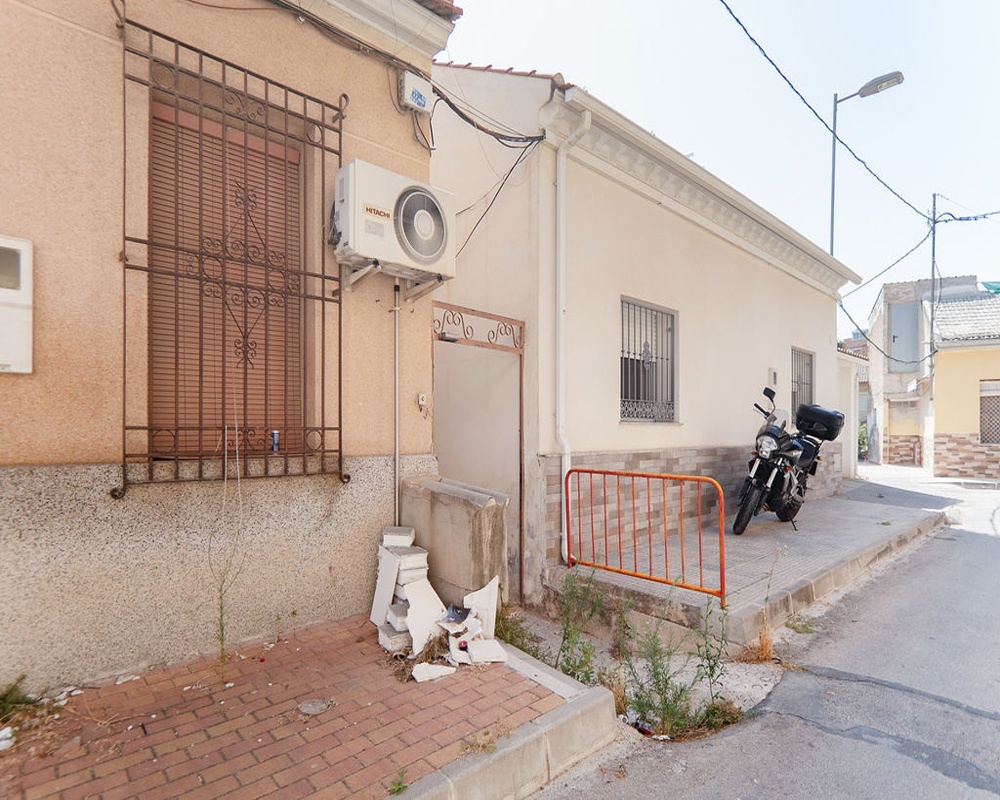 Casa adosada en C/ Rincón de Lorentes, Aljucer (Murcia)