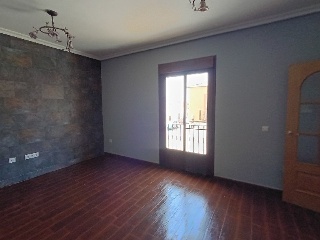 Piso con garaje en C/ Manuel de Falla 5