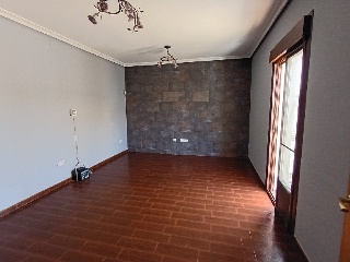 Piso con garaje en C/ Manuel de Falla 7