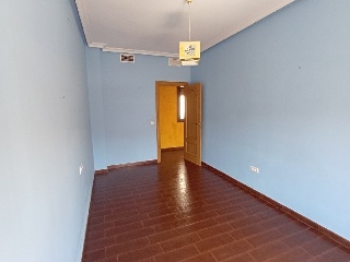 Piso con garaje en C/ Manuel de Falla 15