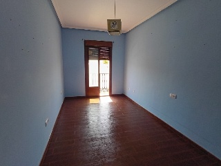 Piso con garaje en C/ Manuel de Falla 16