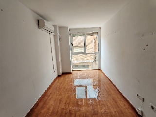 Piso con trastero en C/ Teodoro Llorente, Sagunto/Sagunt (Valencia) 2