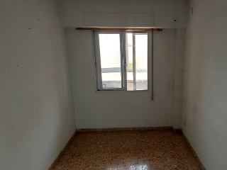 Piso en Av Tamarindos 8
