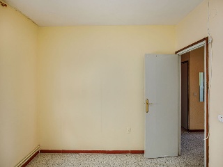 Pisos y dúplex en C/ Hernán Cortés 7