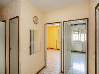 Pisos y dúplex en C/ Hernán Cortés 8