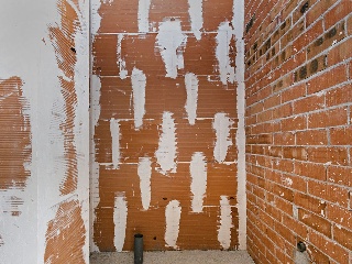 12183-0001 16