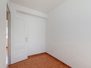 Vivienda en Av Pablo Neruda - Madrid - 50