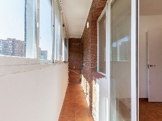 Vivienda en Av Pablo Neruda - Madrid - 58