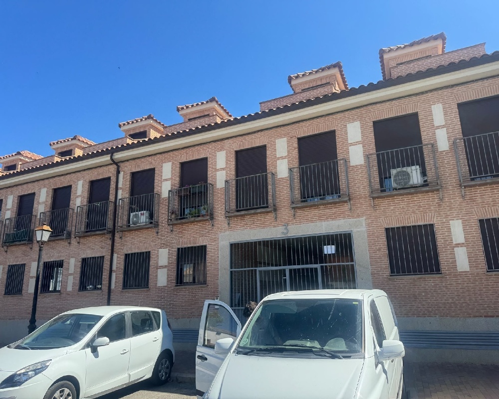 Piso en Villa del Prado - Madrid -