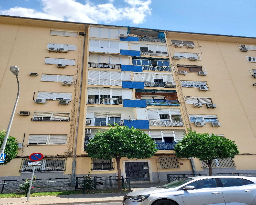 Piso en Av. Emilia Barral, Barrio Parque Alcosa, Sevilla