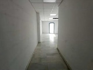 Oficinas, local, piso y trastero en C/ Antonio Machado, San Juan de Aznalfarache (Sevilla) 4