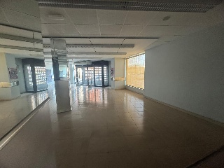 Locales con garaje en C/ Cardenal Cisneros 22