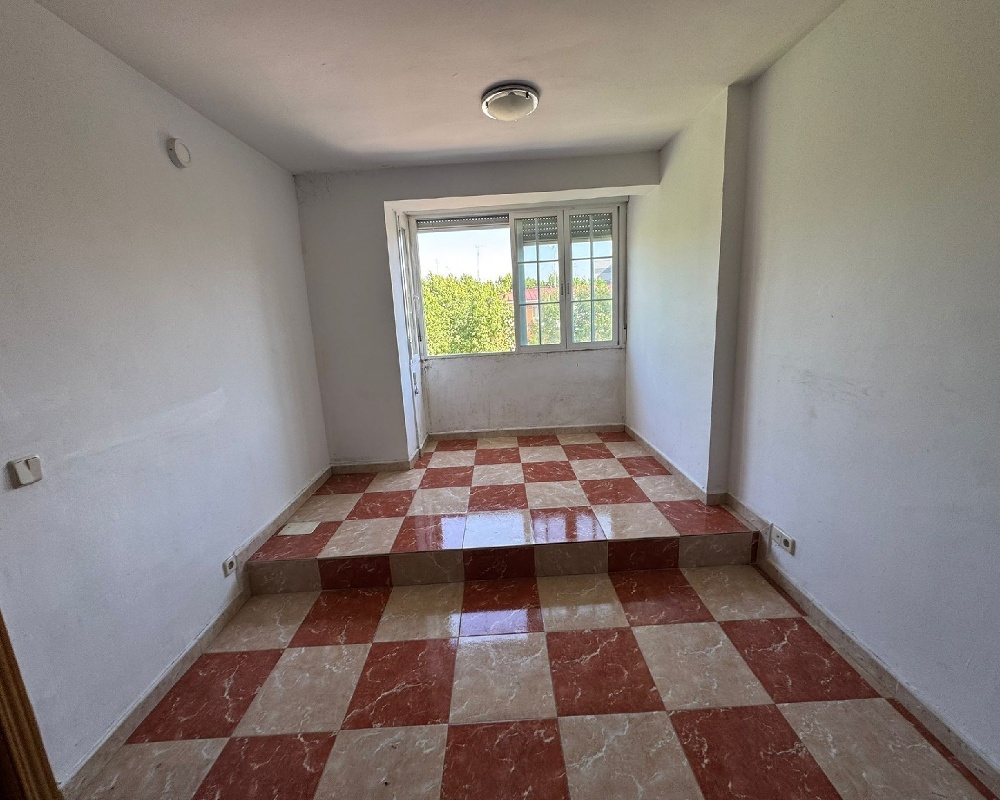 Piso en C/ Alfonso XII - Móstoles - Madrid