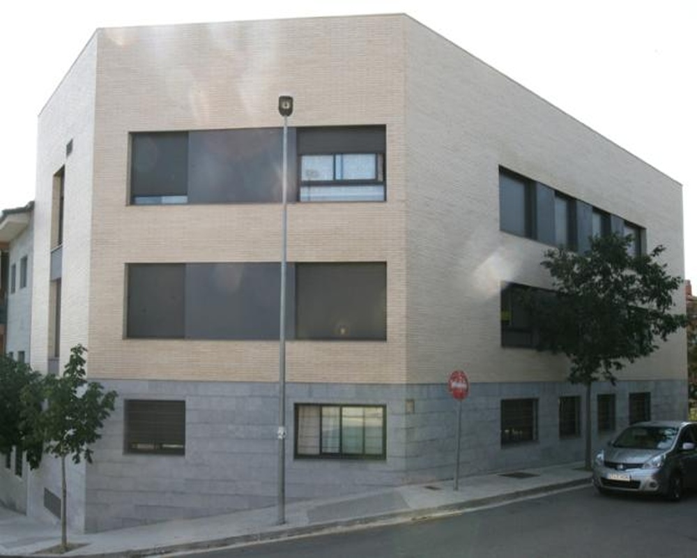 Piso y garaje en C/ Camí del Pi Gros, La Roca del Vallès (Barcelona)