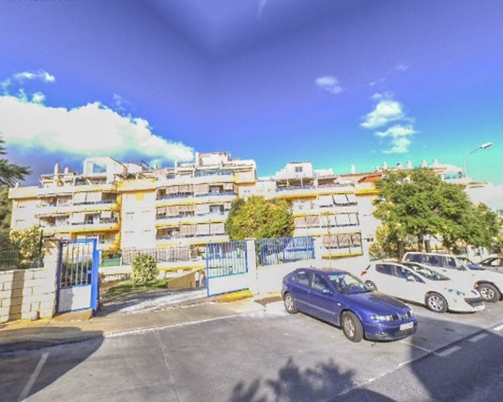 Piso en C/ Vicente Blanch Picot - Torremolinos - Málaga