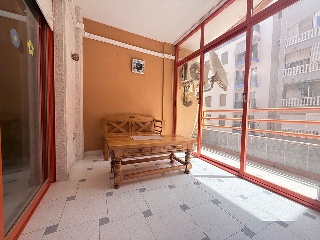 Piso con garaje en Torrevieja 9