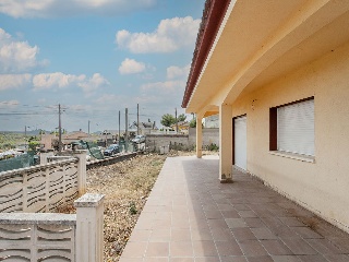 Chalet en Avda Can Trabal, Olérdola (Barcelona) 29
