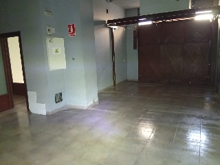 Local en C/ Fernando Mora  15
